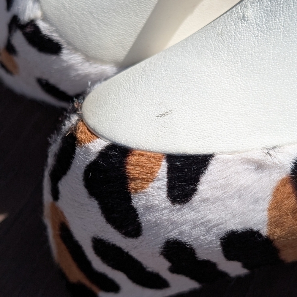 Valentino Garavani Leopard Print Leather Pumps - Brown/Black/White - Picture 9 of 11